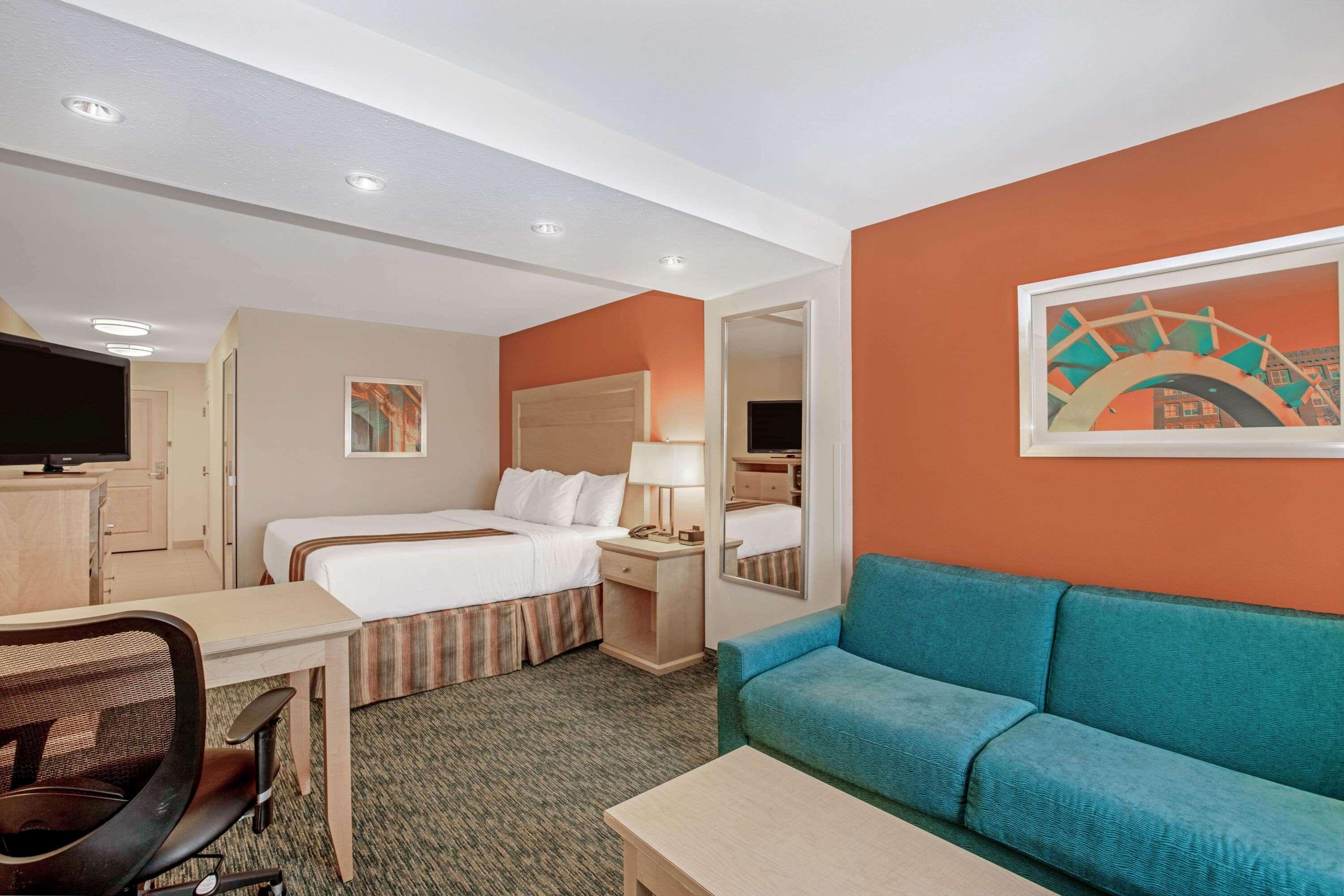 Hotel La Quinta By Wyndham Grand Forks Exterior foto