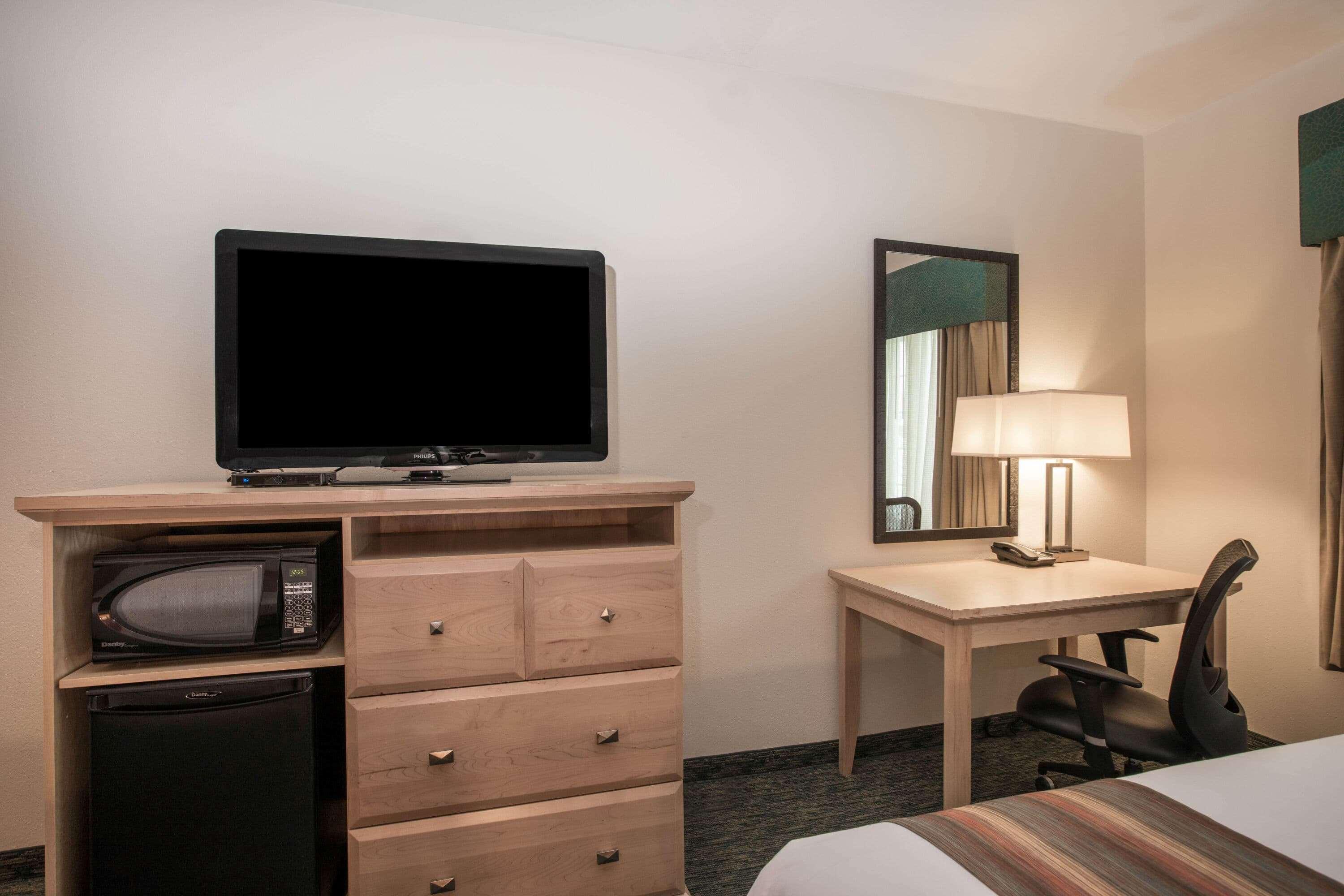 Hotel La Quinta By Wyndham Grand Forks Exterior foto